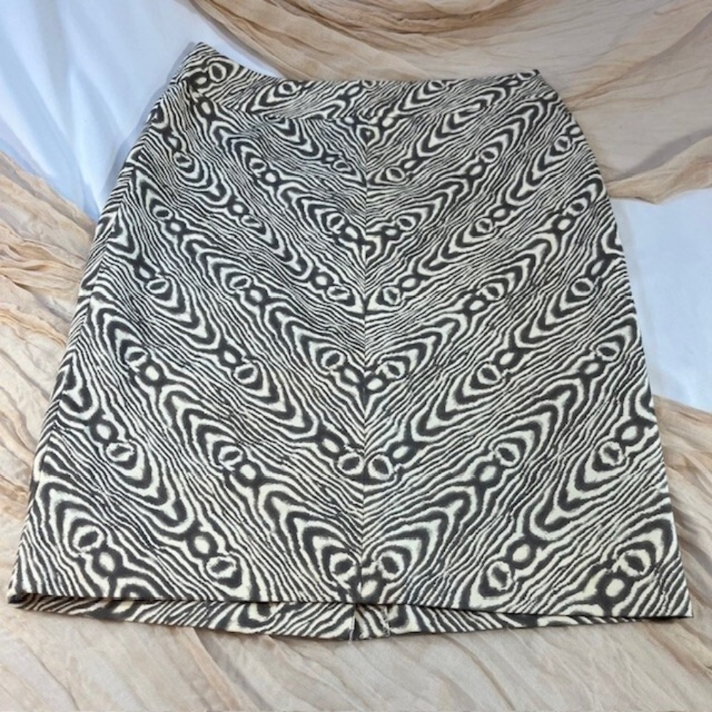 Anthropologie 9-H15 StCL Cream/Gray Wood Grain Pencil‎ Skirt Size 4